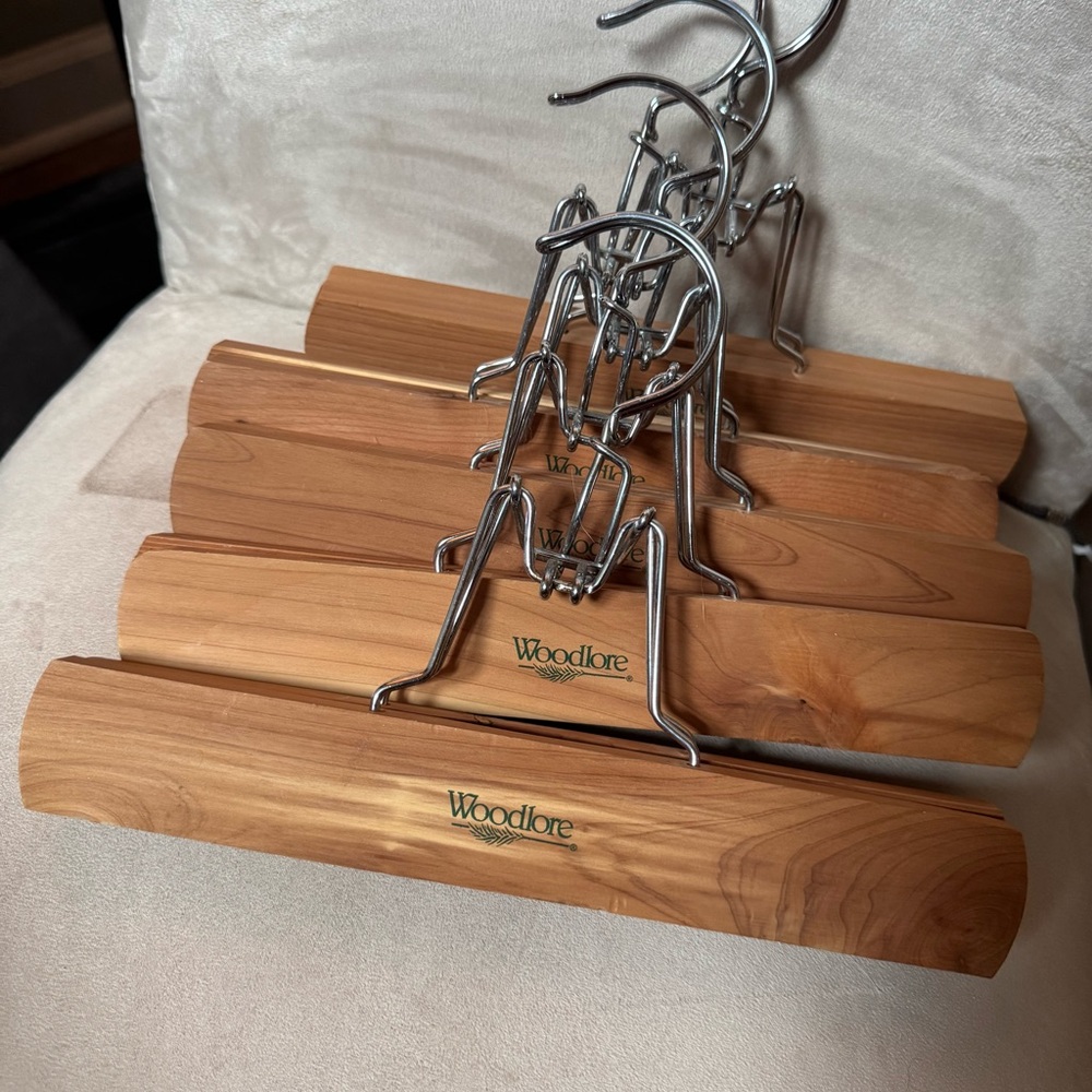 Woodlore Cedar Pants Hangers